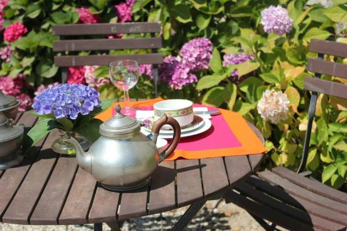 Manoir De Kerliviry Bed and Breakfast Cléder Exteriör bild