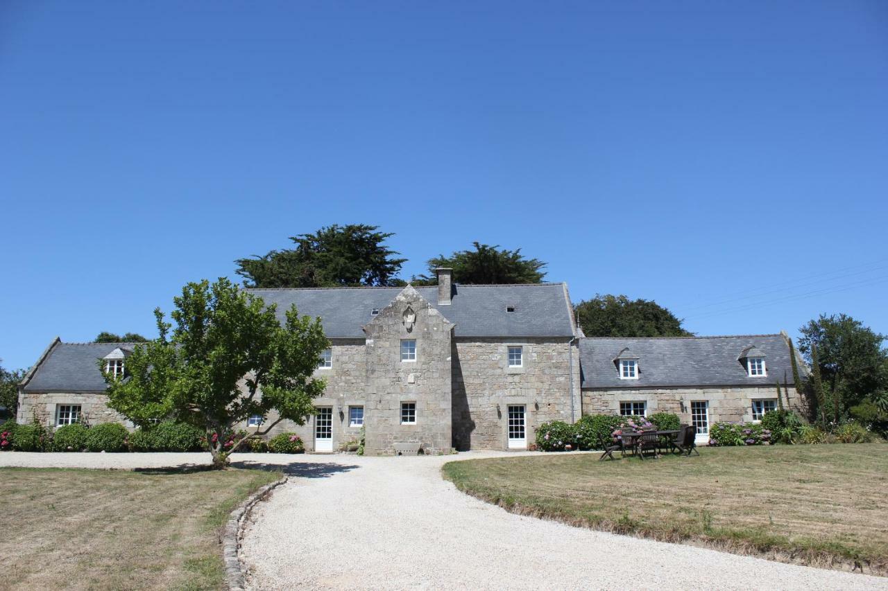 Manoir De Kerliviry Bed and Breakfast Cléder Exteriör bild